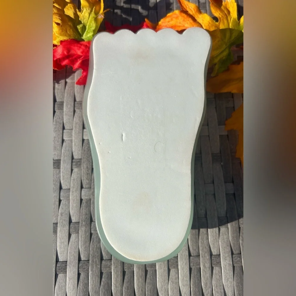 Bath & Body Works Mint Green Foot Roller Massager​​​ - Picture 3 of 3